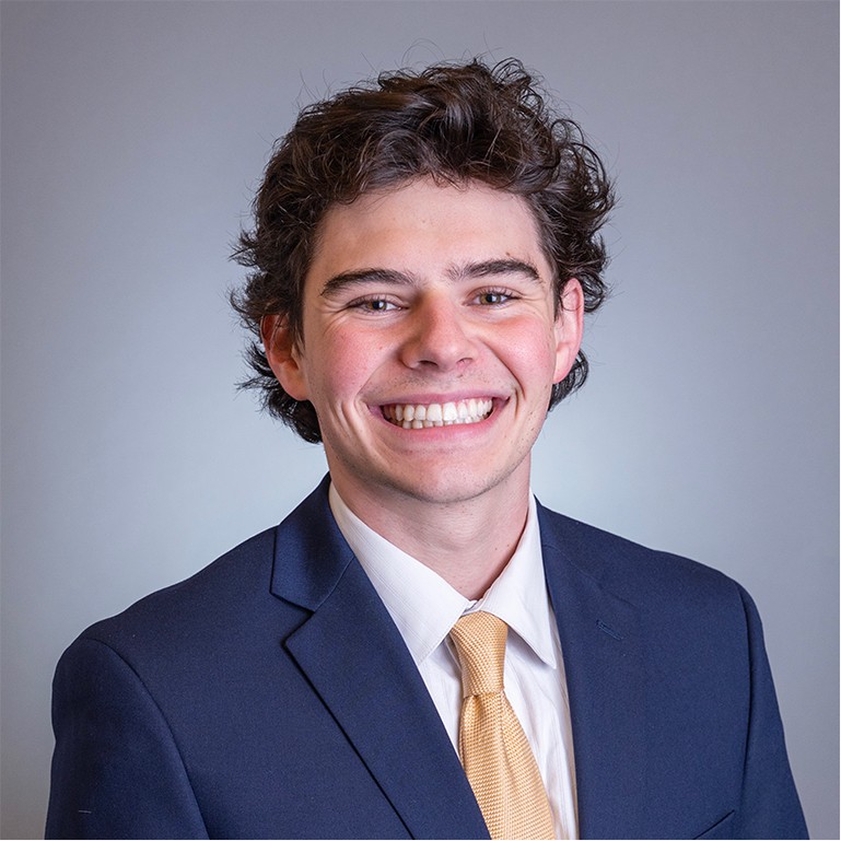 Professional headshot of Hutton student Drew Kimble